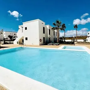 https://las-mimosas-flat.puertodelcarmen-hotels.org